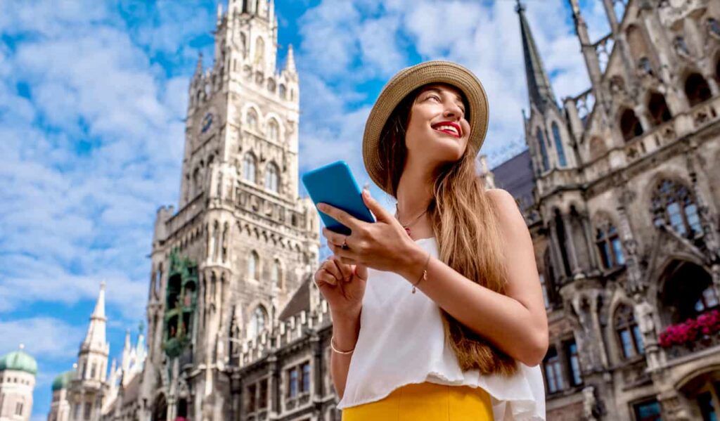 Würzburg self-guided tour app – explore the city at your own pace - Discover Germany with a mobile self-guided city tour app - Smartphone app tours – interactive maps and local stories